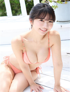 《日本欧美亚洲中文在线观看-王传一女友》